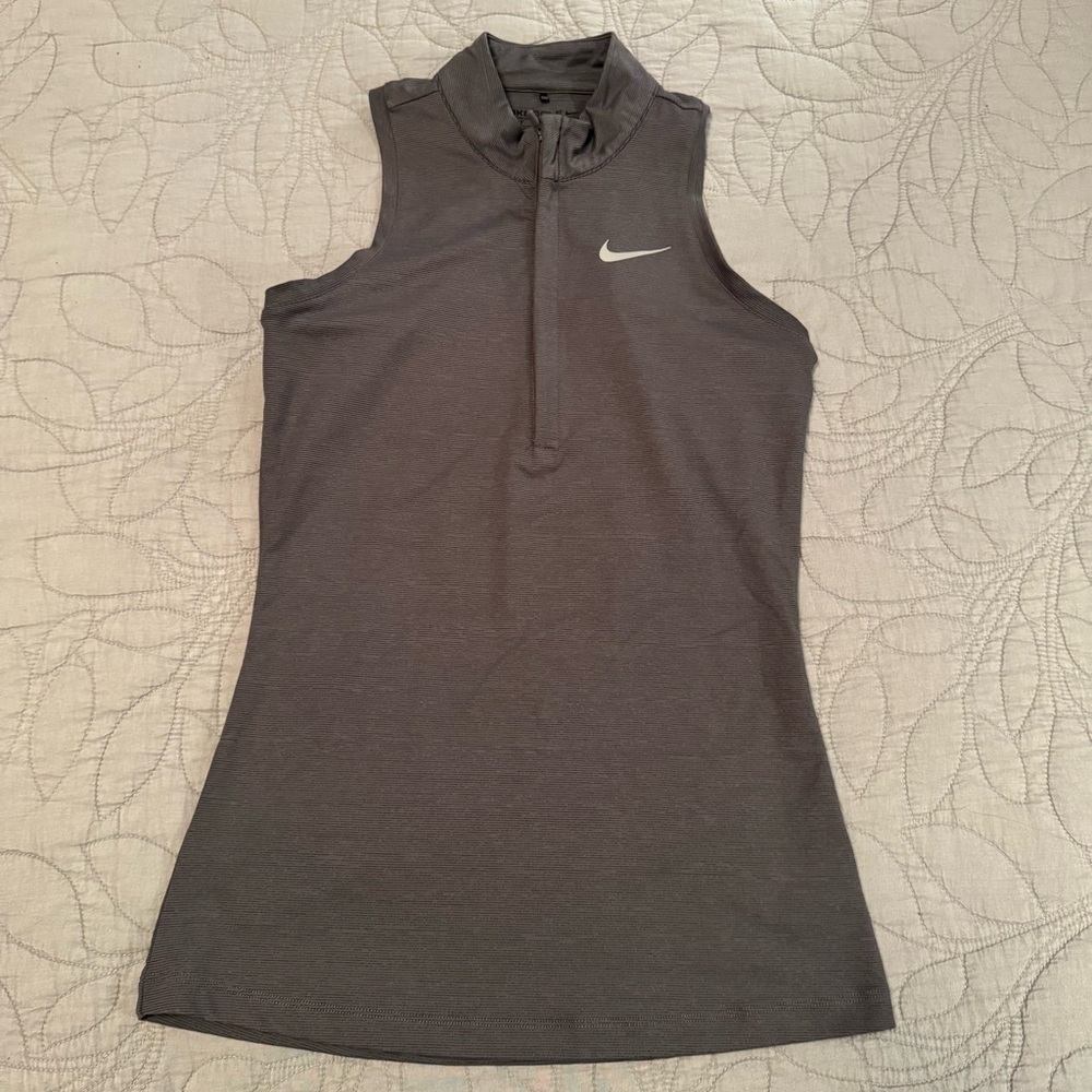 Nike Golf top - Picture 2 of 5